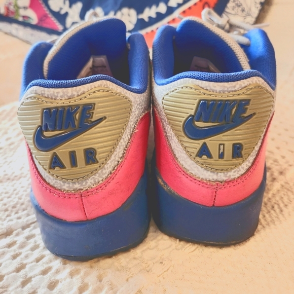 Nike Air, Women's Size 7.5 - Picture 5 of 7